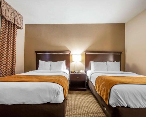 Suite with Two Double Beds - Non-Smoking