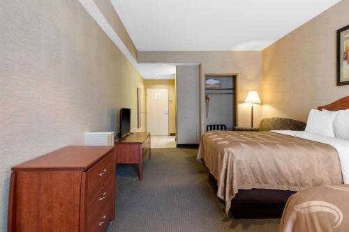 Quality Inn & Suites Benton - Draffenville