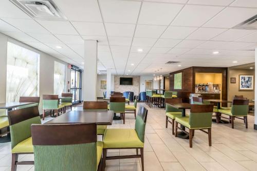 Comfort Inn & Suites Lexington