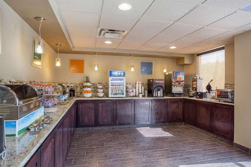 Comfort Suites University In La