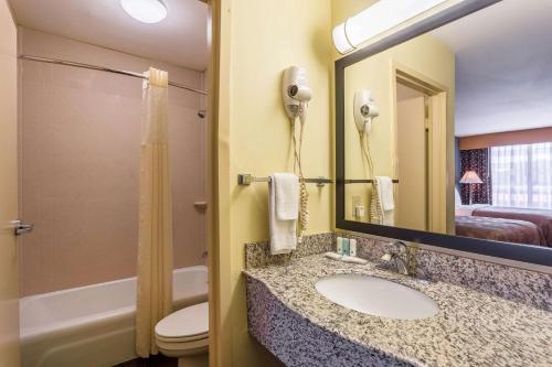 Quality Inn & Suites Baton Rouge West - Port Allen