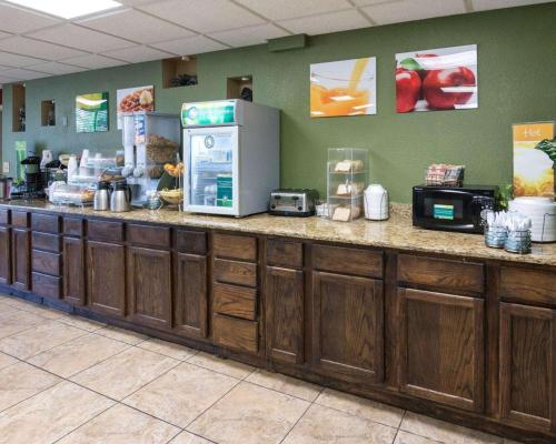 Quality Inn Shreveport Airport - 레스토랑