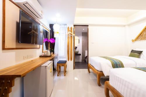 Anumat Premium Budget Hotel