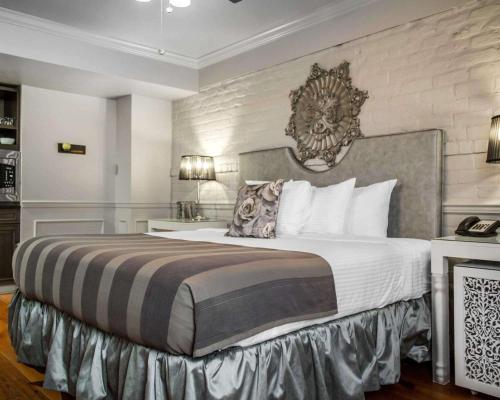 One-Bedroom Suite - Disability Access image 5