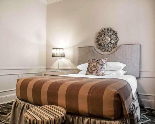 Two Bedroom Suite image 5