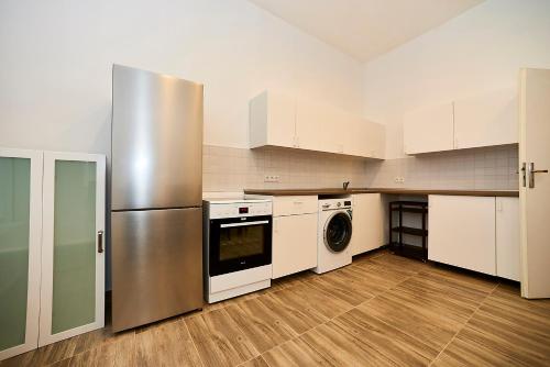 Bearlin City Apartments - City Center East - image 8