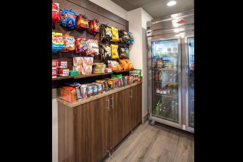 The Inn at Riverwalk Ascend Hotel Collection - image 3
