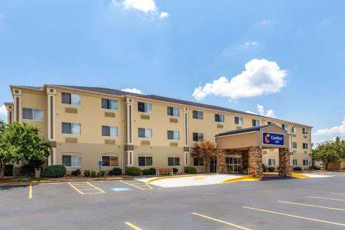 Comfort Inn South Tulsa - Woodland Hills