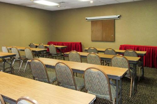 Quality Inn & Suites Downtown - University Area in Albuquerque, USA