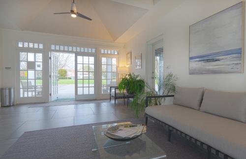 East Hampton House Resort