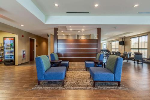 Comfort Inn & Suites - Harrisburg Airport - Hershey South in Middletown, USA