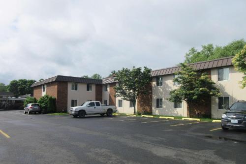 Quality Inn & Suites Owego - Hotel