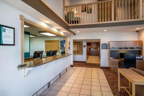 Lobby, Quality Inn Burlington in Burlington (CO)