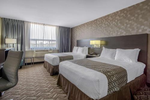 Superior Business Queen Room with Two Queen Beds - Non Smoking