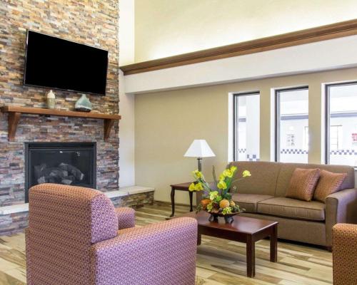 Quality Inn & Suites Vail Valley