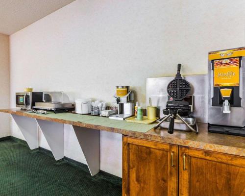 Quality Inn & Suites Montrose - Black Canyon Area - 레스토랑