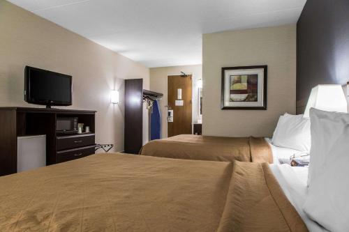 Quality Inn & Suites Danbury near University