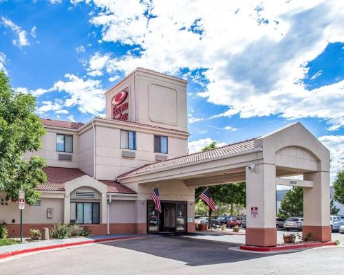 Econo Lodge Denver International Airport