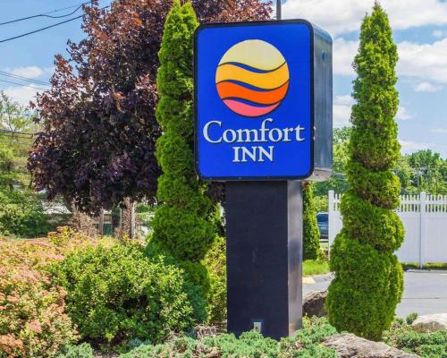 Comfort Inn Guilford near I-95