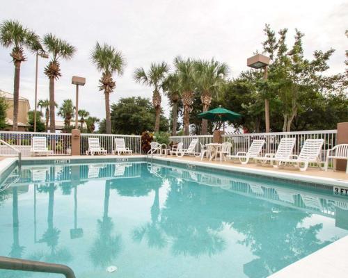 สระว่ายน้ำ, สลีป อินน์ ออร์มอนด์บีช - เดย์โทนา (Sleep Inn Ormond Beach - Daytona) in ออมอนต์บีช (FL)