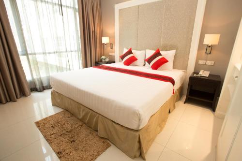 客室内ベッド, Hope Land Hotel Sukhumvit 46/1 in バンコク