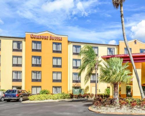 Comfort Suites Tampa - Brandon