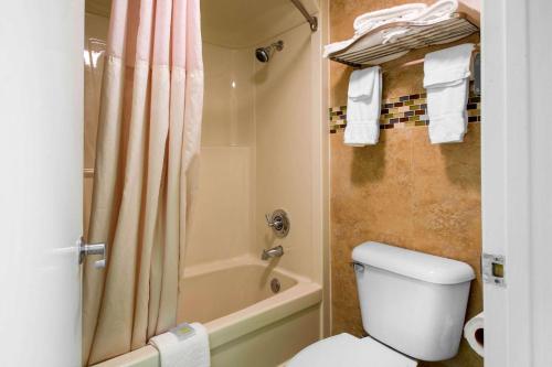 Quality Inn Clermont West Kissimmee