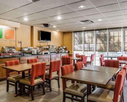 Comfort Inn & Suites Lakeland North I-4 - image 28