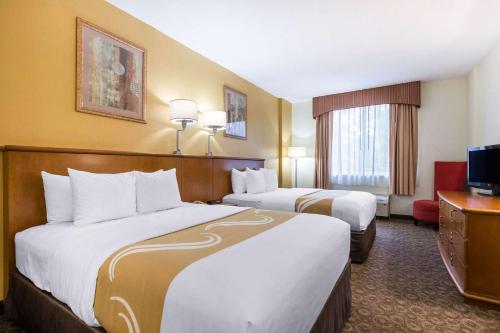 Quality Inn & Suites Near the Theme Parks