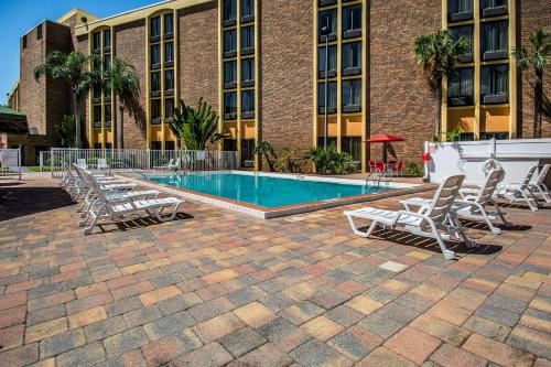 Comfort Inn & Suites Kissimmee by the Parks