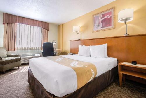 Quality Inn & Suites Near the Theme Parks