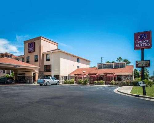 Comfort Suites Panama City near Tyndall AFB