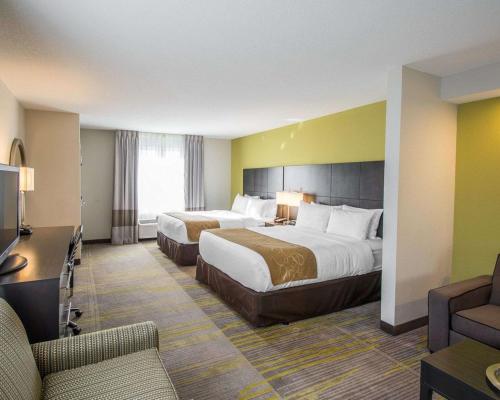 Comfort Suites Miami Airport North - image 6