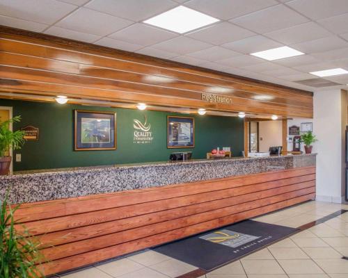 Quality Inn & Suites Pensacola