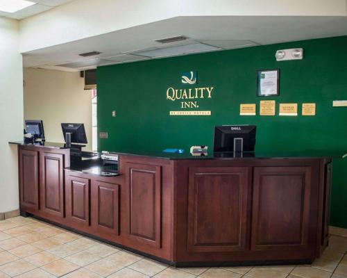 Quality Inn Chipley I-10 at Exit 120 - image 8