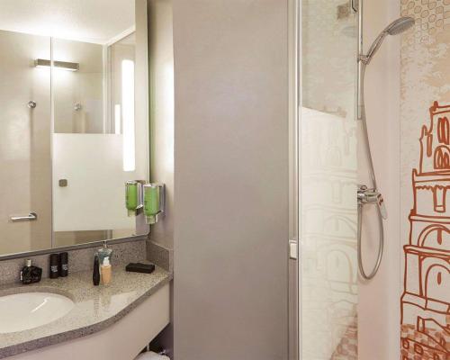 B&B Hôtel Albi - image 7