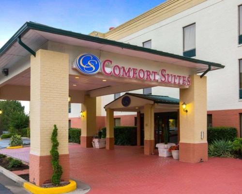 Comfort Suites Cumming-Atlanta near Northside Hospital Forsyth in Cumming, USA