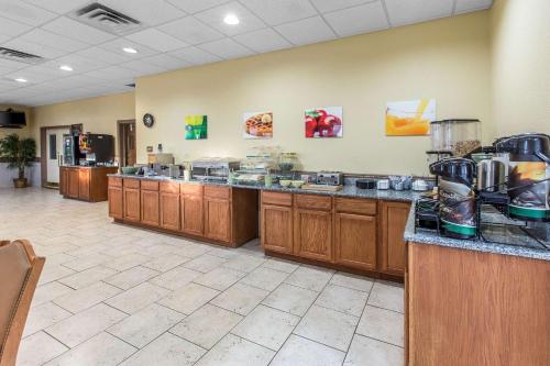 Quality Inn & Suites Conference Center Thomasville