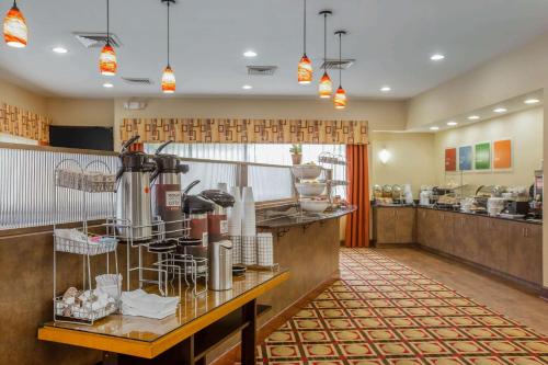 Comfort Suites Golden Isles Gateway