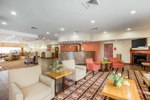 Comfort Suites Golden Isles Gateway