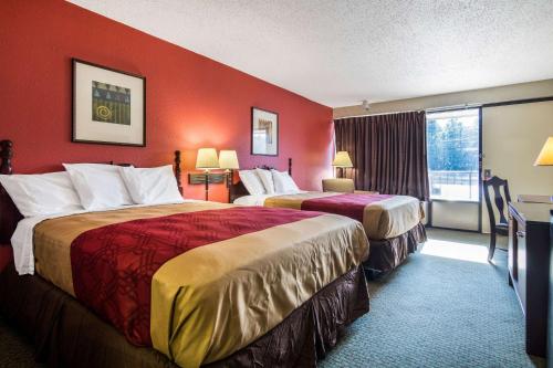 Econo Lodge Inn & Suites Conference Center in Dublin (Georgia)