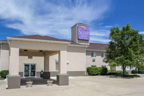 Sleep Inn & Suites Charles City