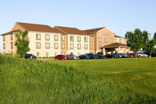 Comfort Inn & Suites Grinnell near I-80