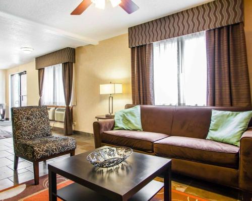 ล็อบบี้, ควอลิตี อินน์ แอนด์ สวีท แอนเคนี-เดส์ มอยน์ (Quality Inn & Suites Ankeny-Des Moines) in แองเคนี (IA)