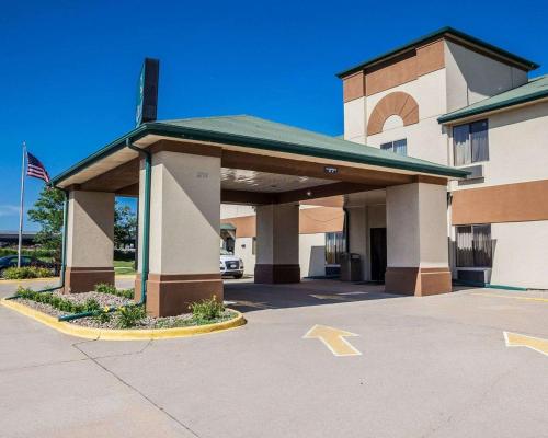 Quality Inn & Suites Altoona - Des Moines, Altoona