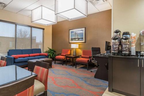 Comfort Inn Alton Near I-255