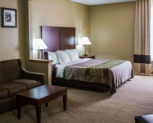 Comfort Inn Morris I-80