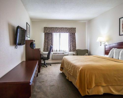 Quality Inn Peru near Starved Rock State Park