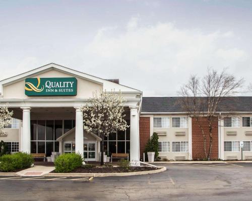 Quality Inn & Suites St Charles -West Chicago