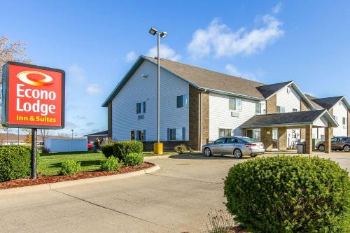 Econo Lodge Inn & Suites